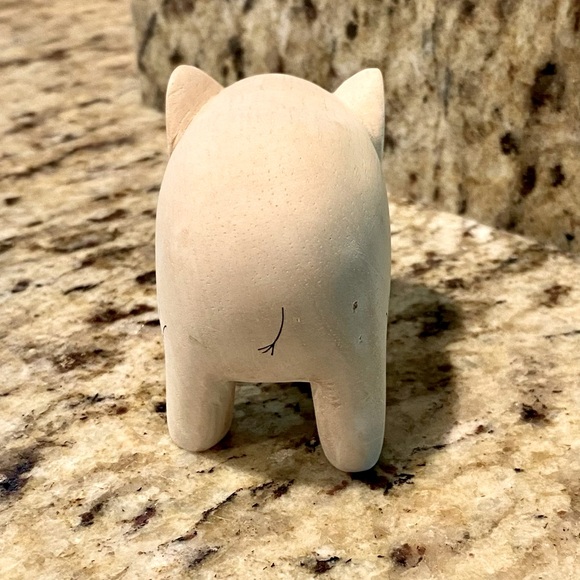 Carved Wooden Elephant Figurine - Picture 4 of 7